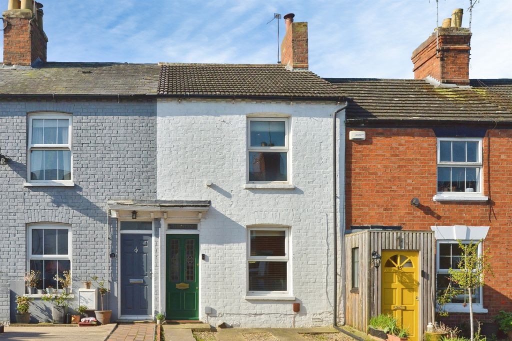 Property photo 1 of 20