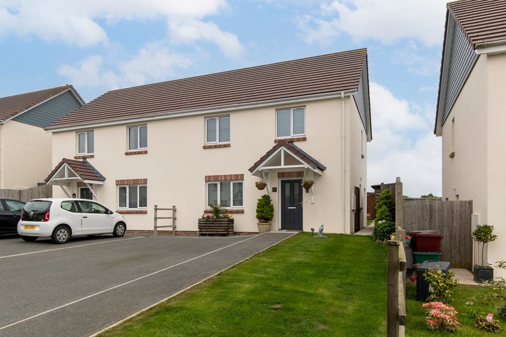 Property photo 1 of 29