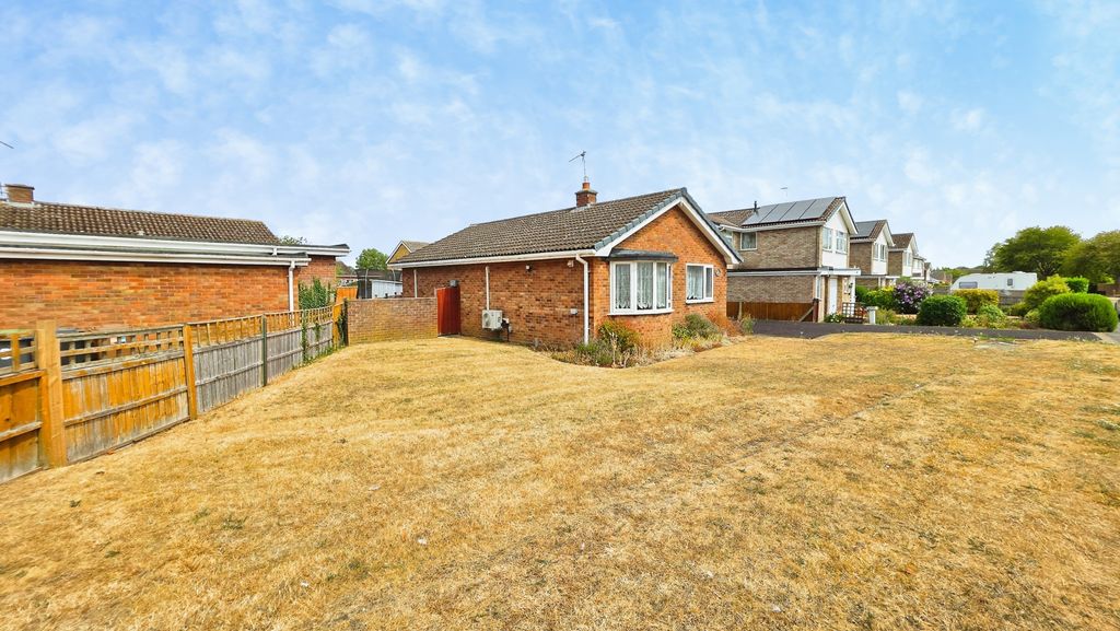 Property photo 3 of 14