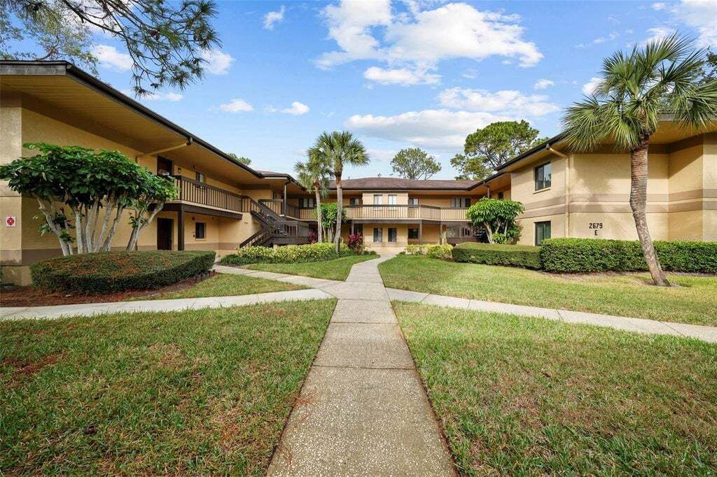 Property photo 1 of 20