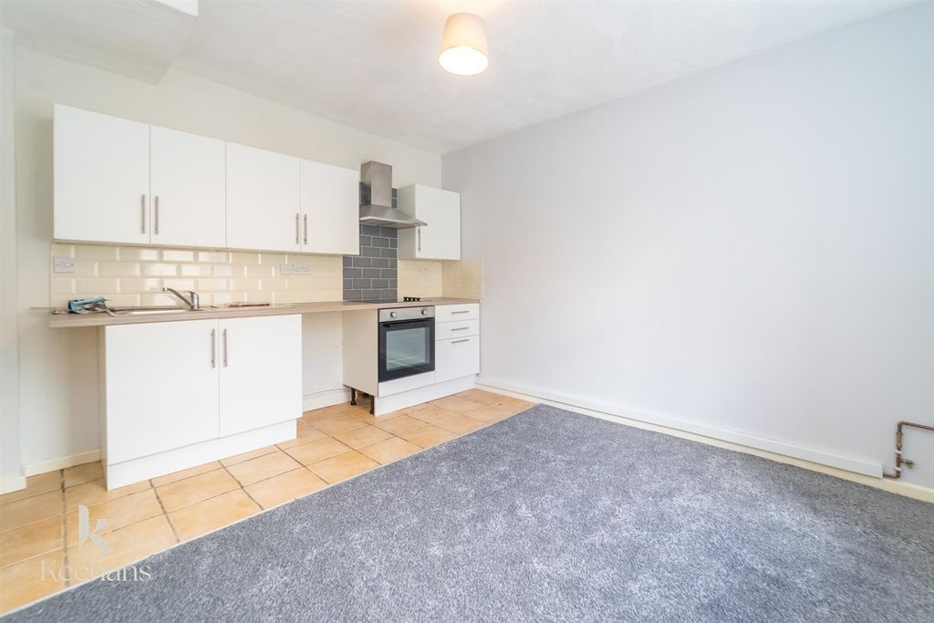 Property photo 2 of 9 Victor Street-1.Jpg