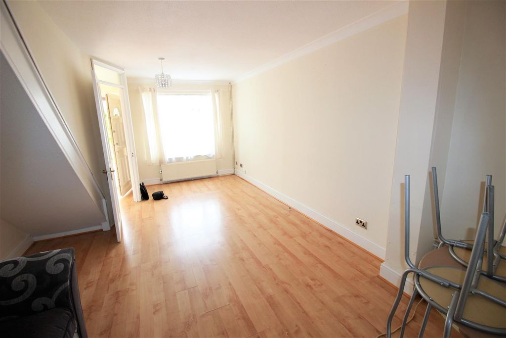 Property photo 3 of 10 Img_9173.Jpg