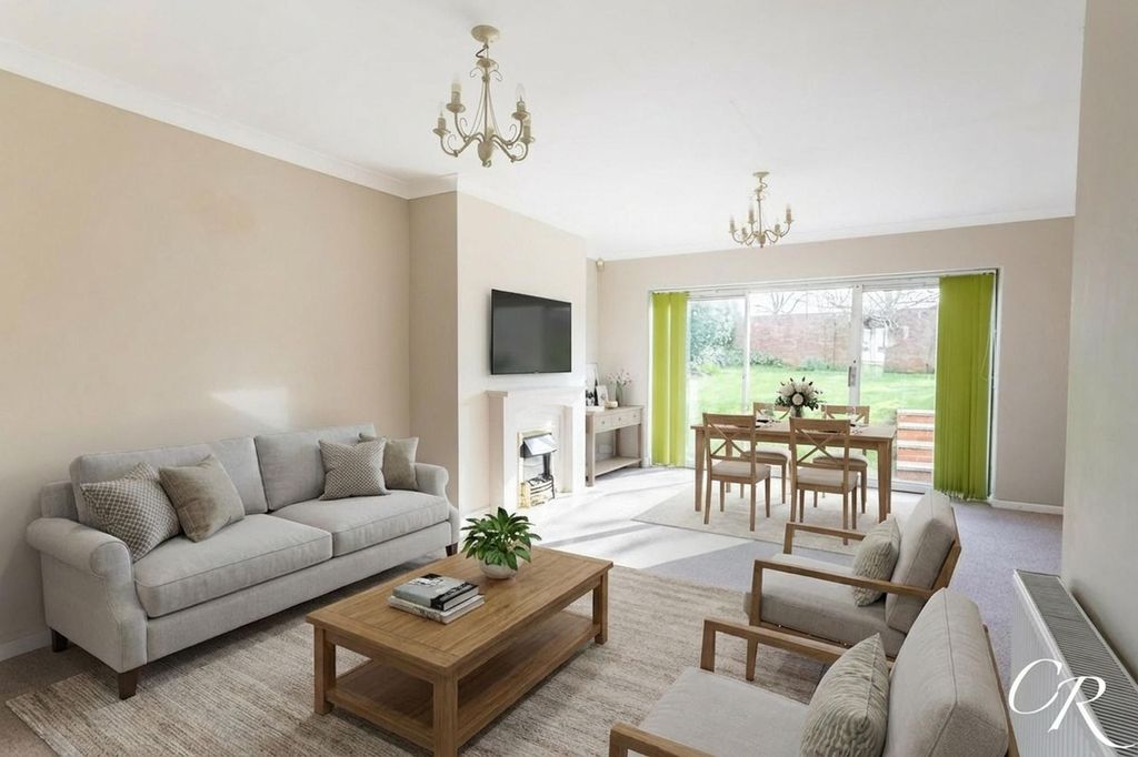 Property photo 2 of 17