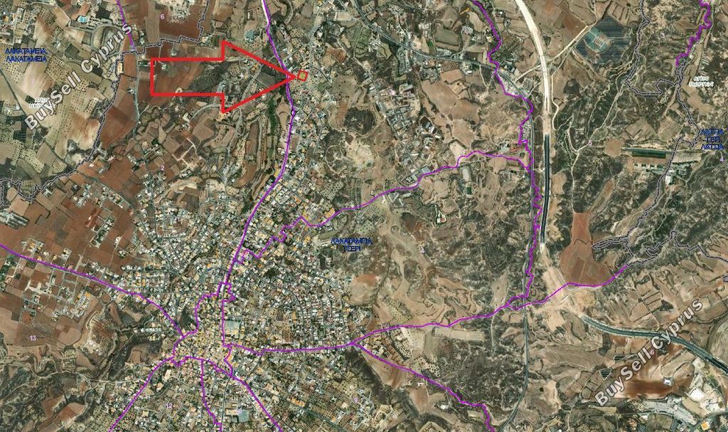 Property photo 3 of 4