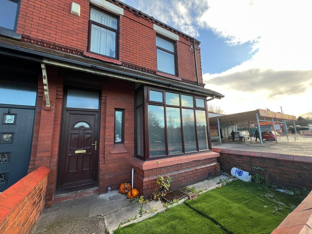 Property photo 1 of 8