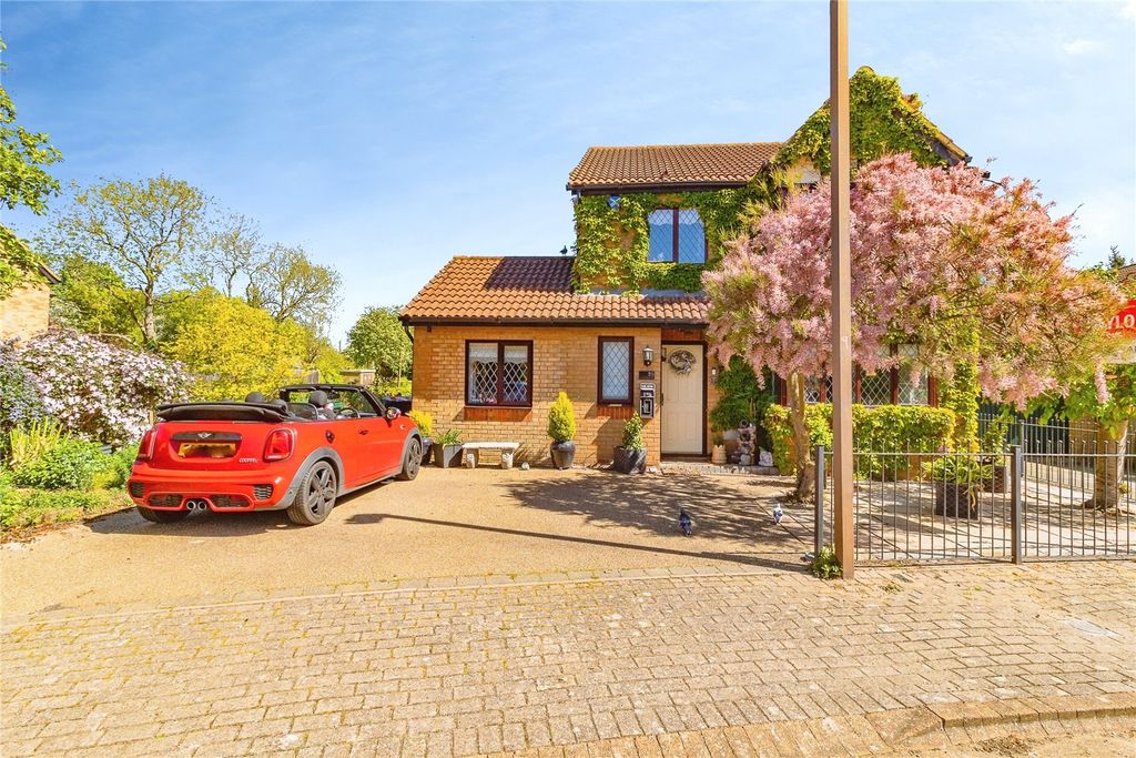 Property photo 1 of 43 Picture No. 37