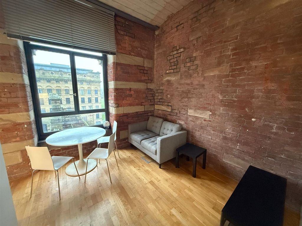 Property photo 1 of 4 Open Plan Lounge/Kitchen