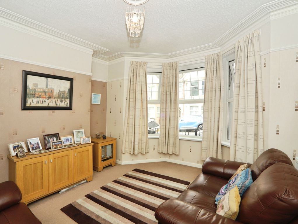 Property photo 2 of 18 Image 1
