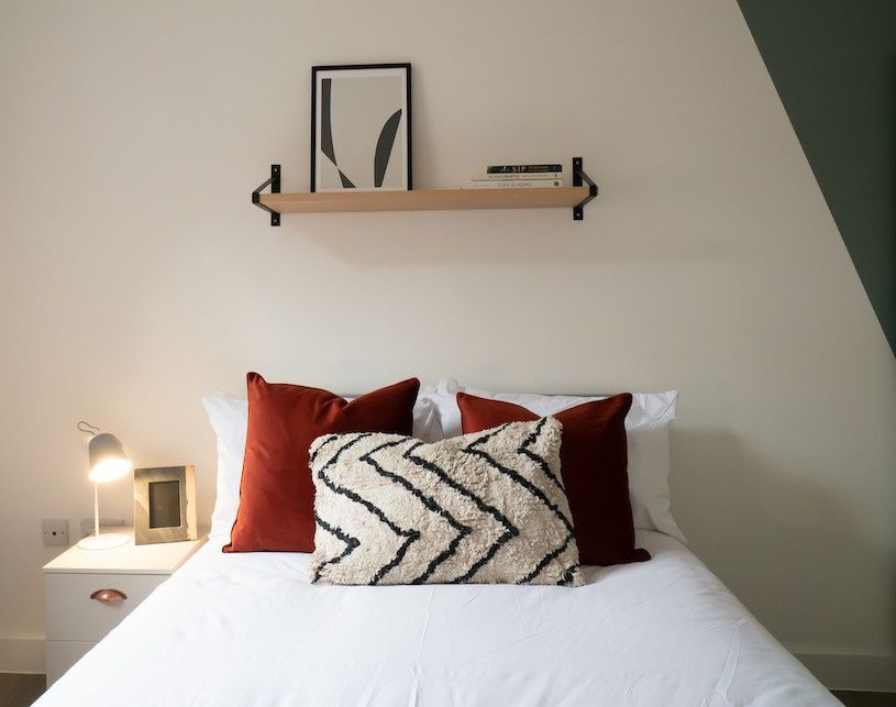 Property photo 2 of 8 A Stylish And Spacious Master Bedroom Featuring A ...