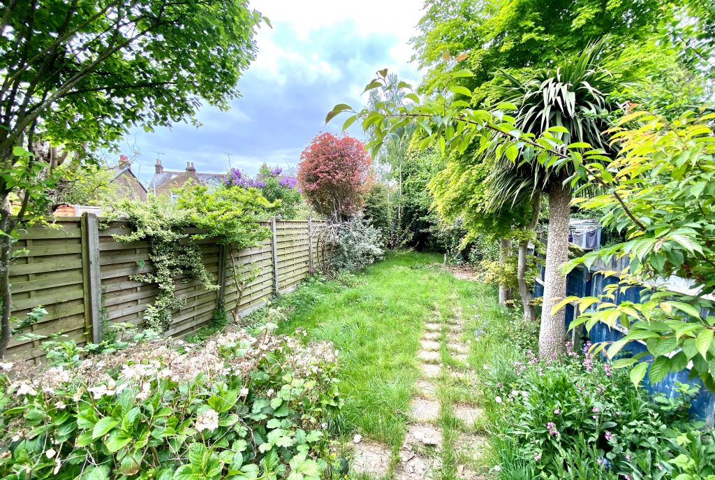 Property photo 3 of 9