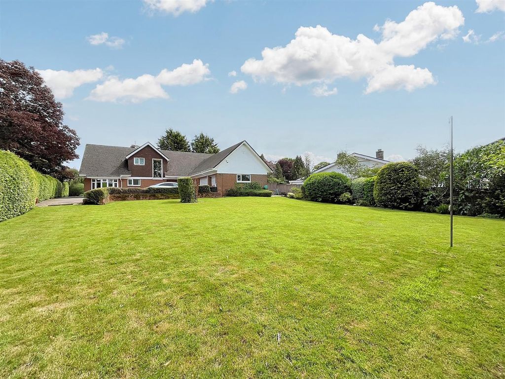 Property photo 2 of 36 Img_0865.Jpg