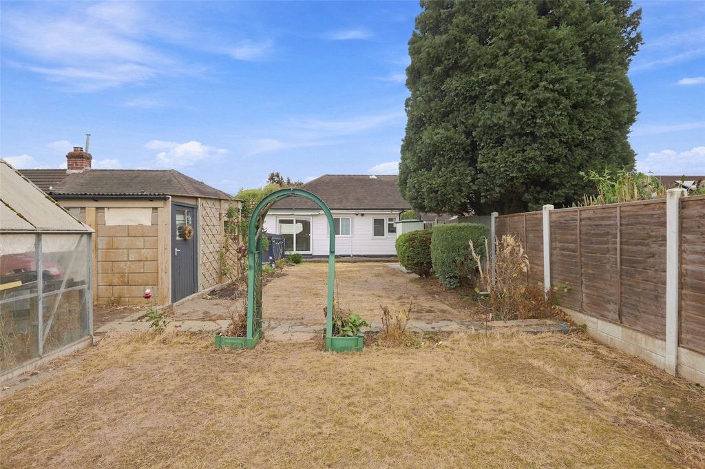 Property photo 2 of 15 Picture No. 19
