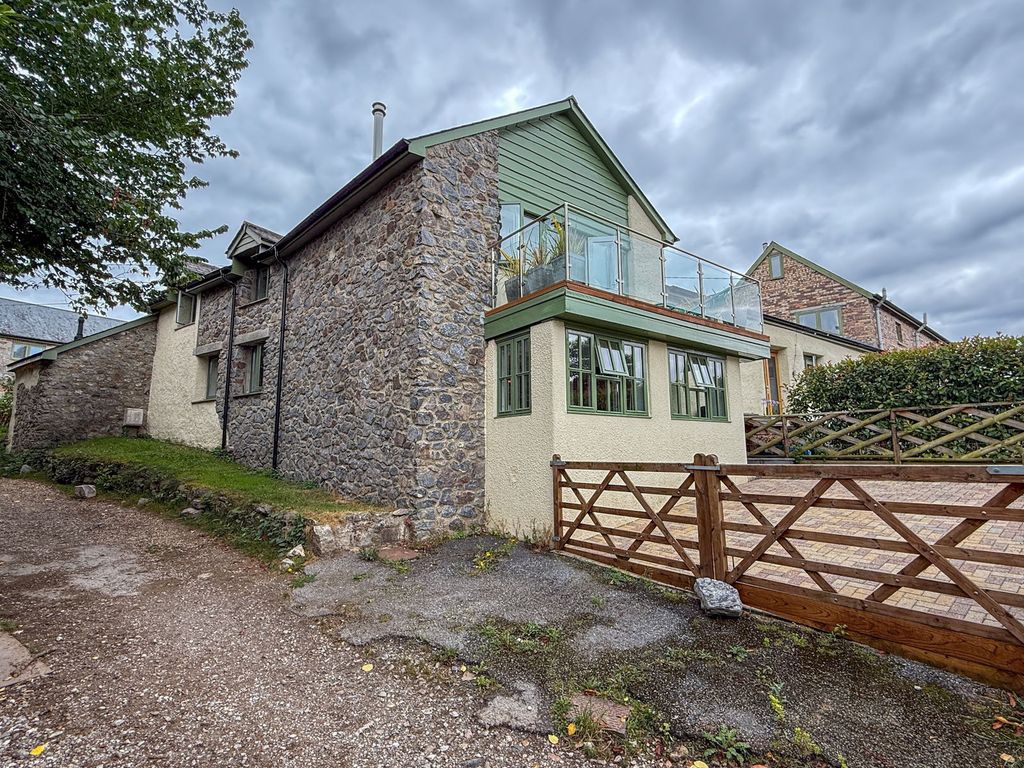 Property photo 1 of 41