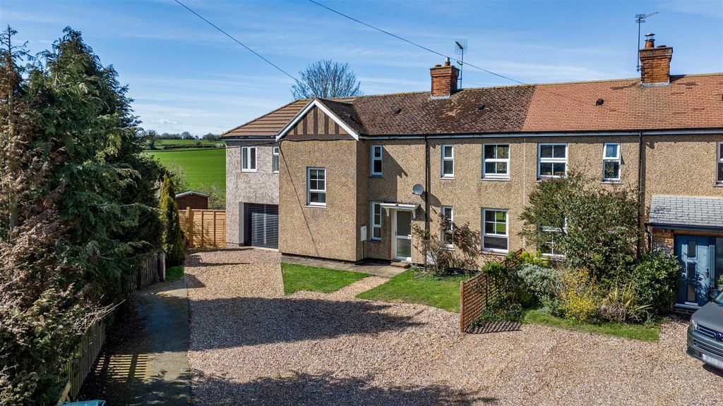 Property photo 1 of 18 1436899-12-69c523E5E68F6.Jpg