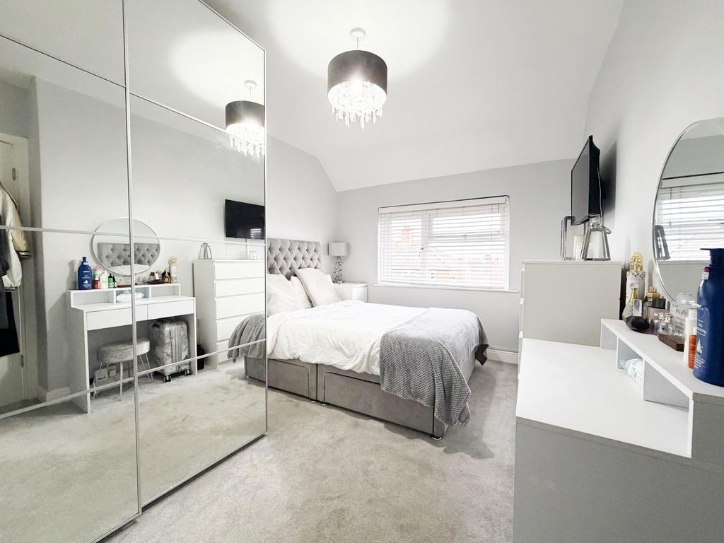 Property photo 3 of 15 Bedroom One