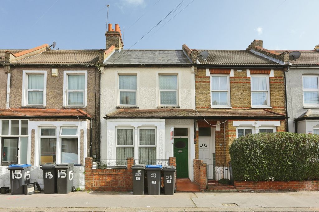 Property photo 1 of 19 Pbox-Img.Jpg