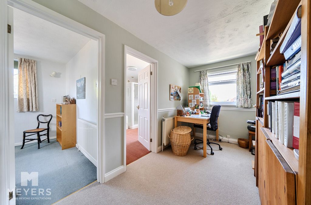 Property photo 2 of 14
