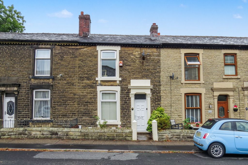 Property photo 1 of 18 16 Alexandra View, Darwen Lancashire Bb3 1Nl