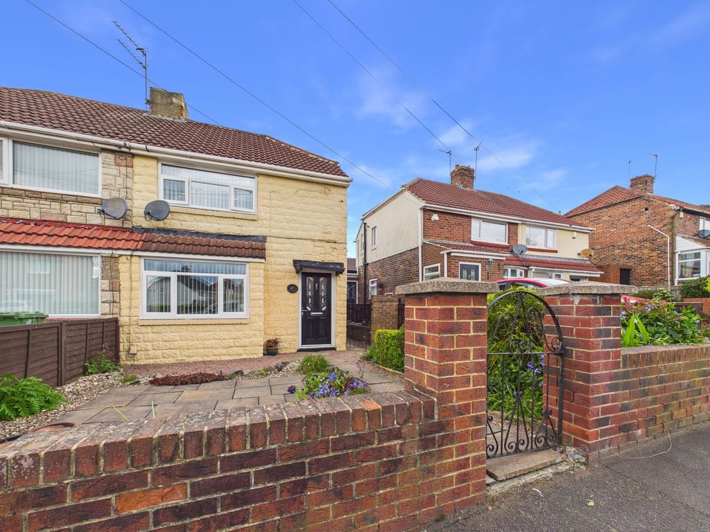 Property photo 1 of 13 External