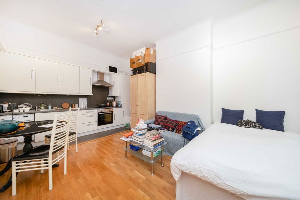 Property photo 2 of 4
