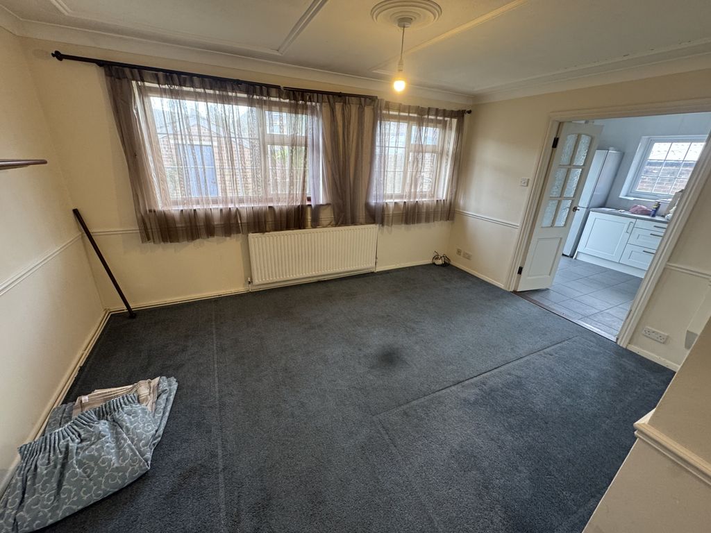 Property photo 2 of 10 Gallery