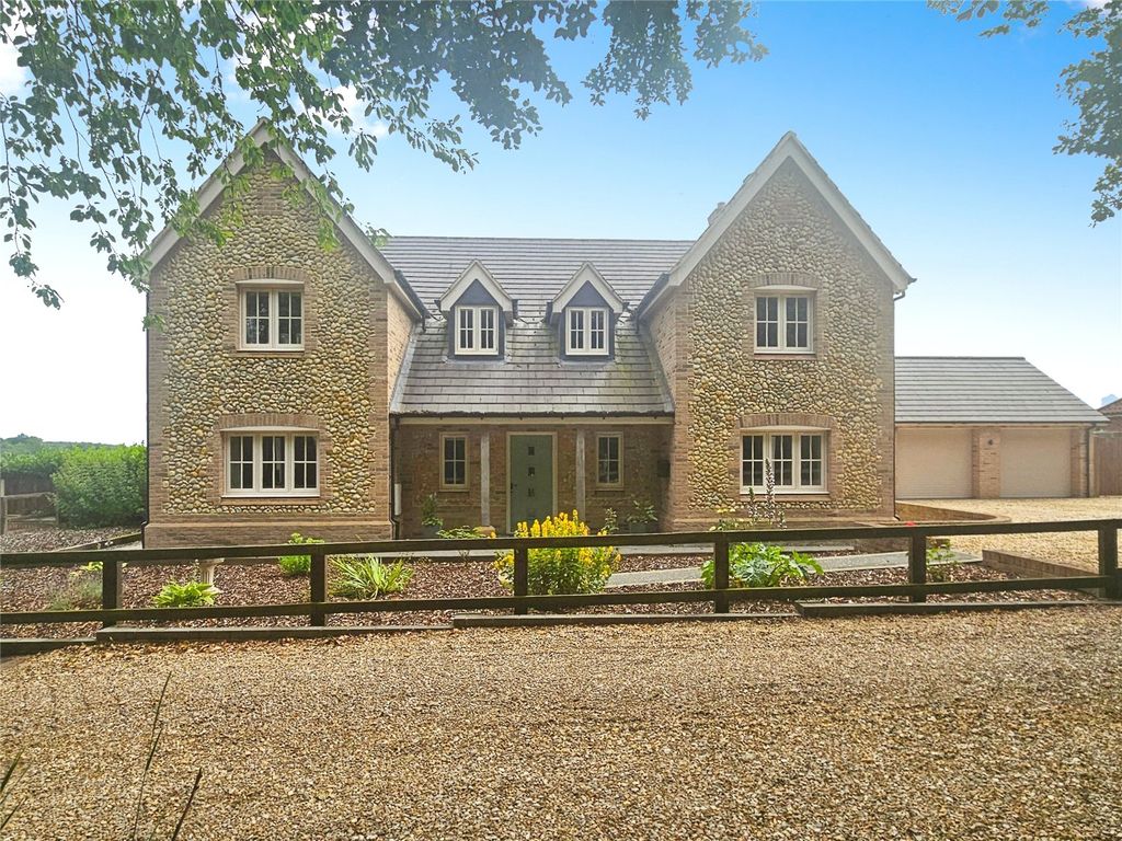 Property photo 1 of 38 Picture No. 61