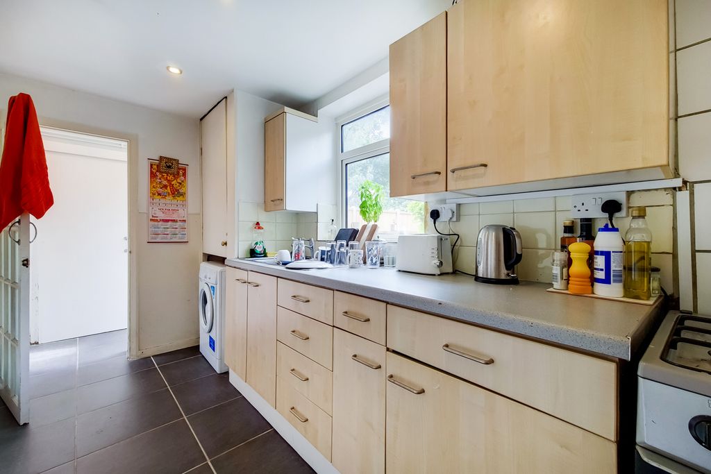 Property photo 3 of 14 Photo 2