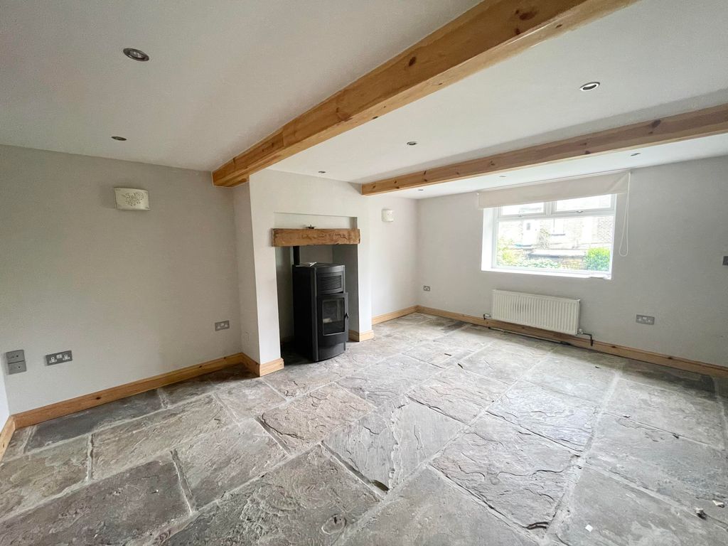 Property photo 1 of 9 0 General