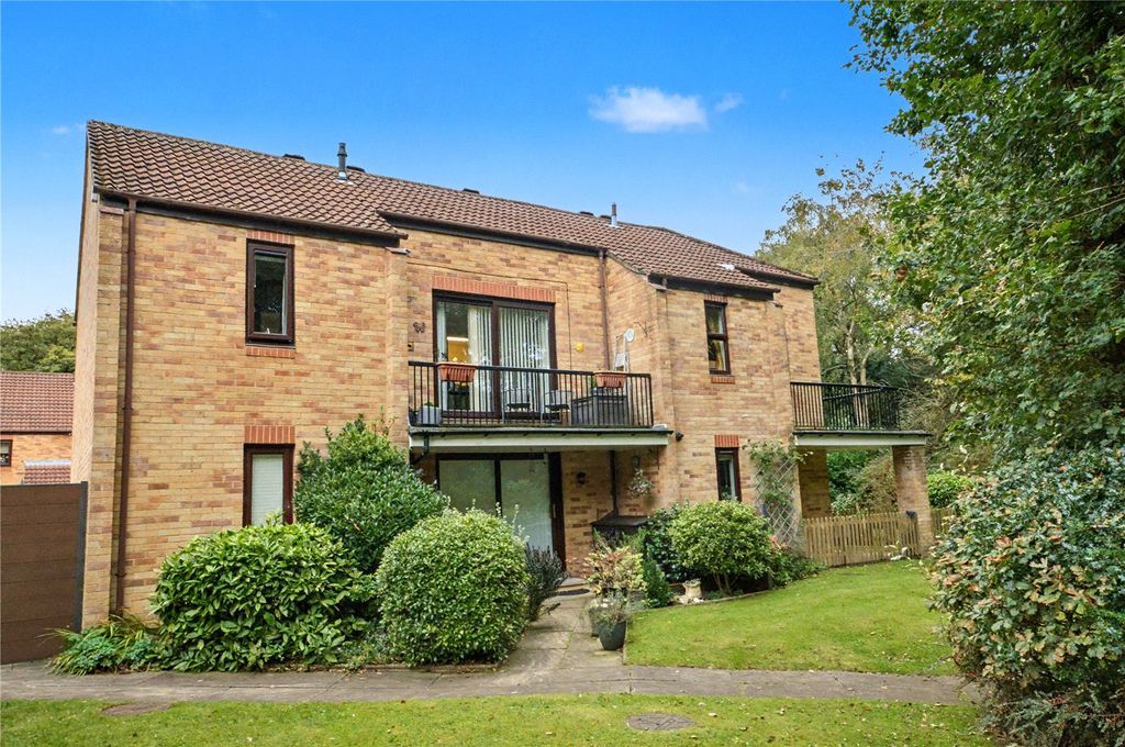 Property photo 1 of 9 Picture No. 09