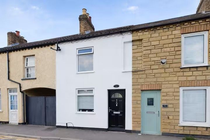 Property photo 1 of 16 98256E44-62Af-46c3-9F44-121131B114B8