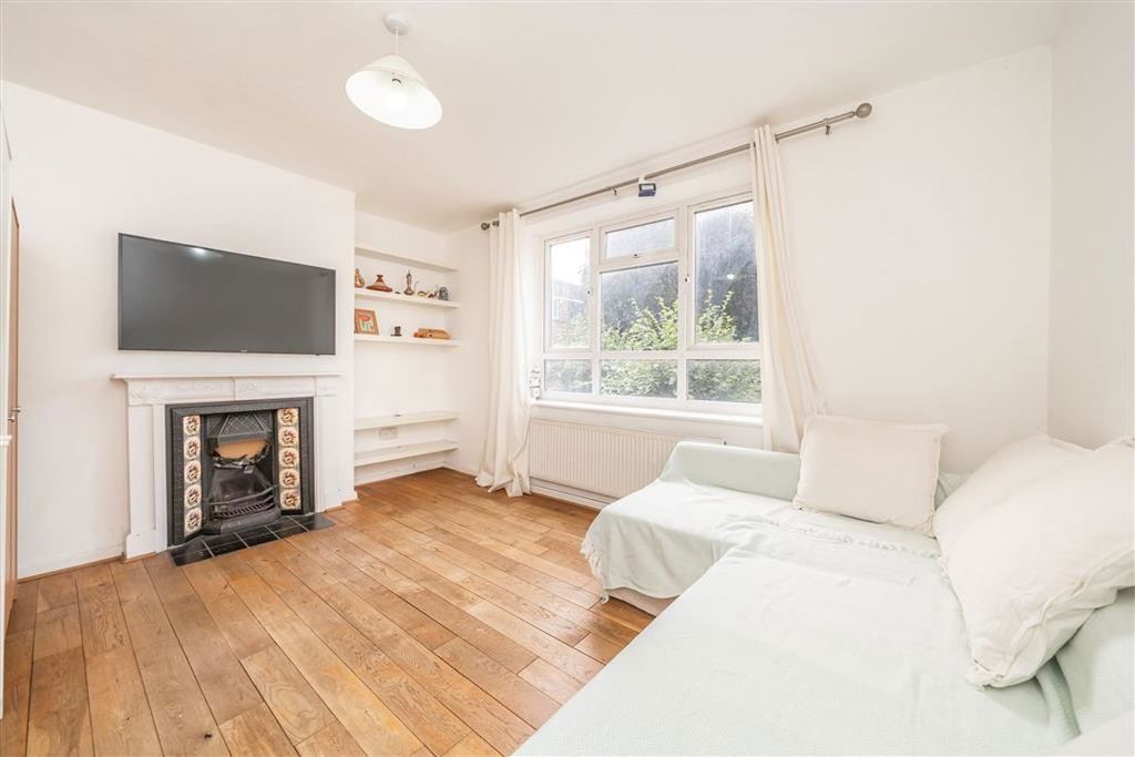 Property photo 2 of 4