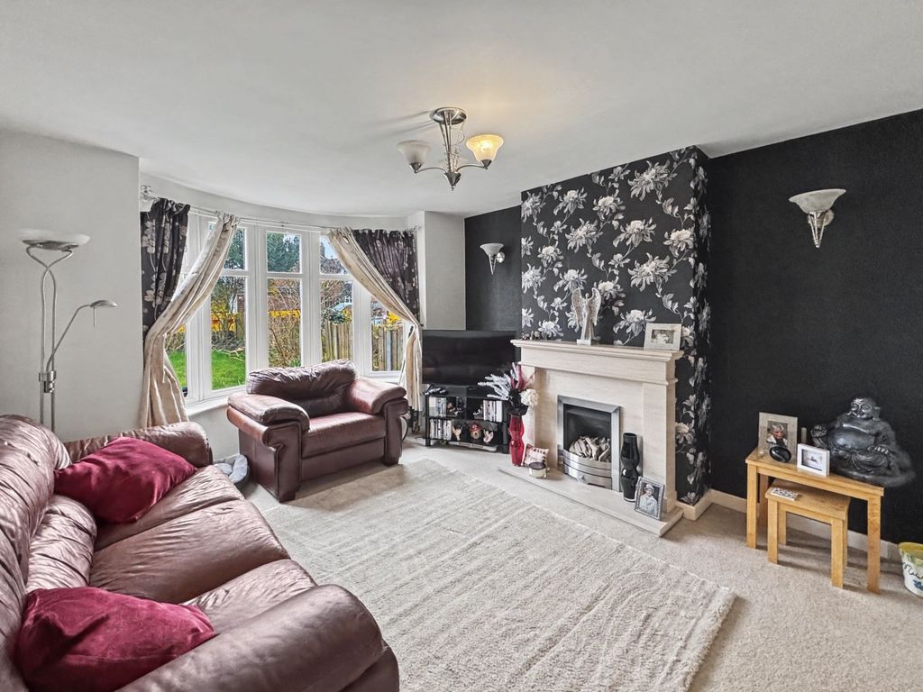 Property photo 3 of 24