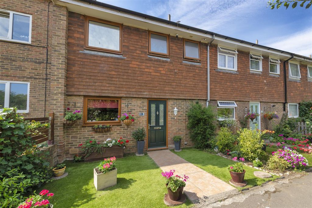 Property photo 1 of 19 3Maynards01.Jpg