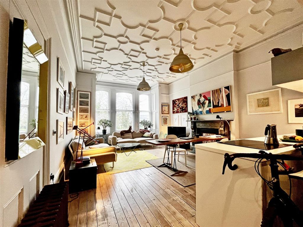 Property photo 2 of 16 10A.Jpg