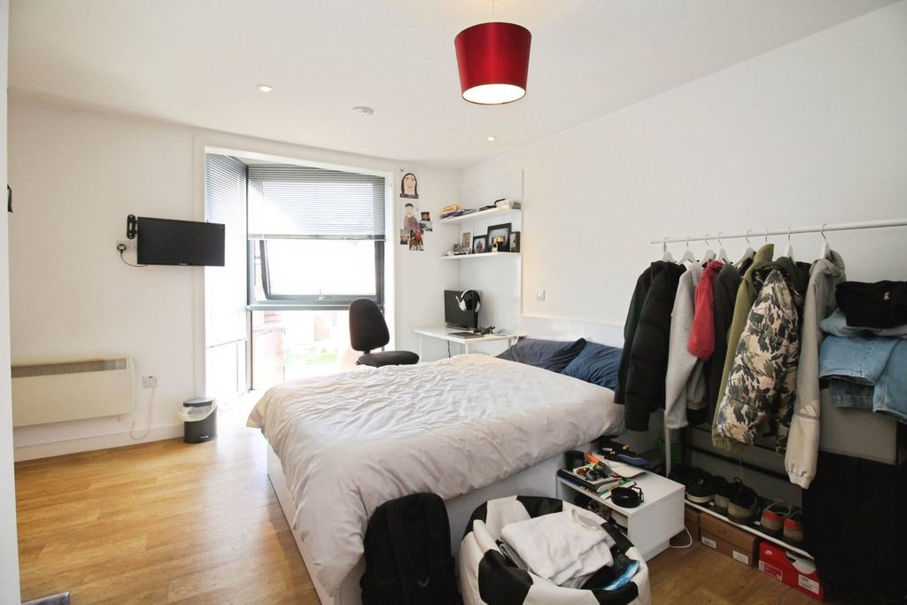 Property photo 1 of 11 Picture No. 02