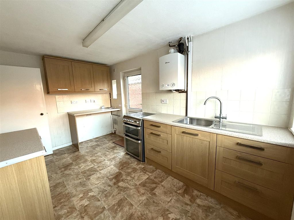 Property photo 3 of 16 31 Chad Kit.Jpeg