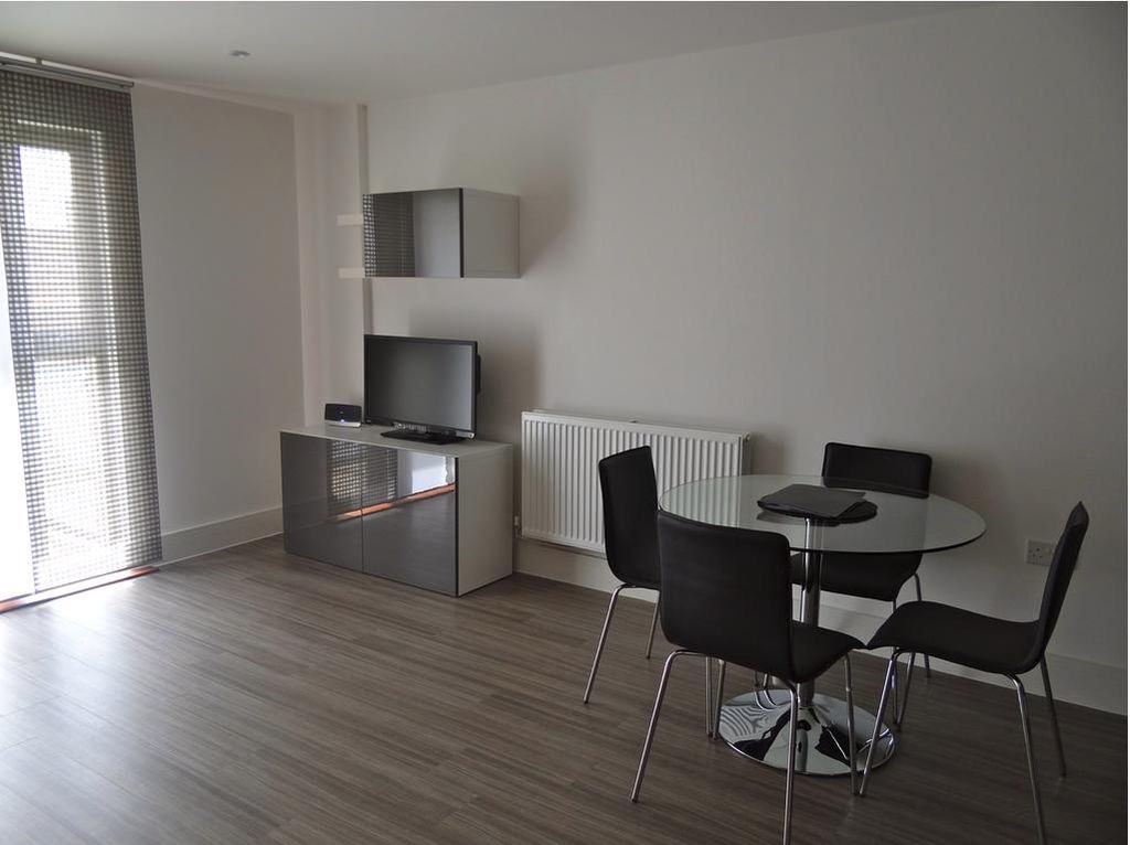 Property photo 2 of 8 Living Area