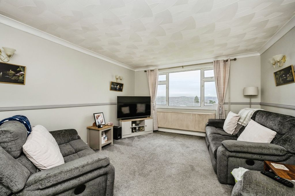 Property photo 2 of 18 Pbox-Img.Jpg