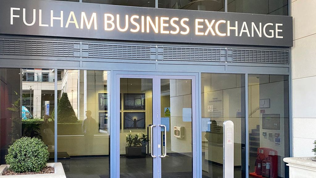 Property photo 2 of 4 Fulham Buisness Exchange Sw6 Ext1.Jpg