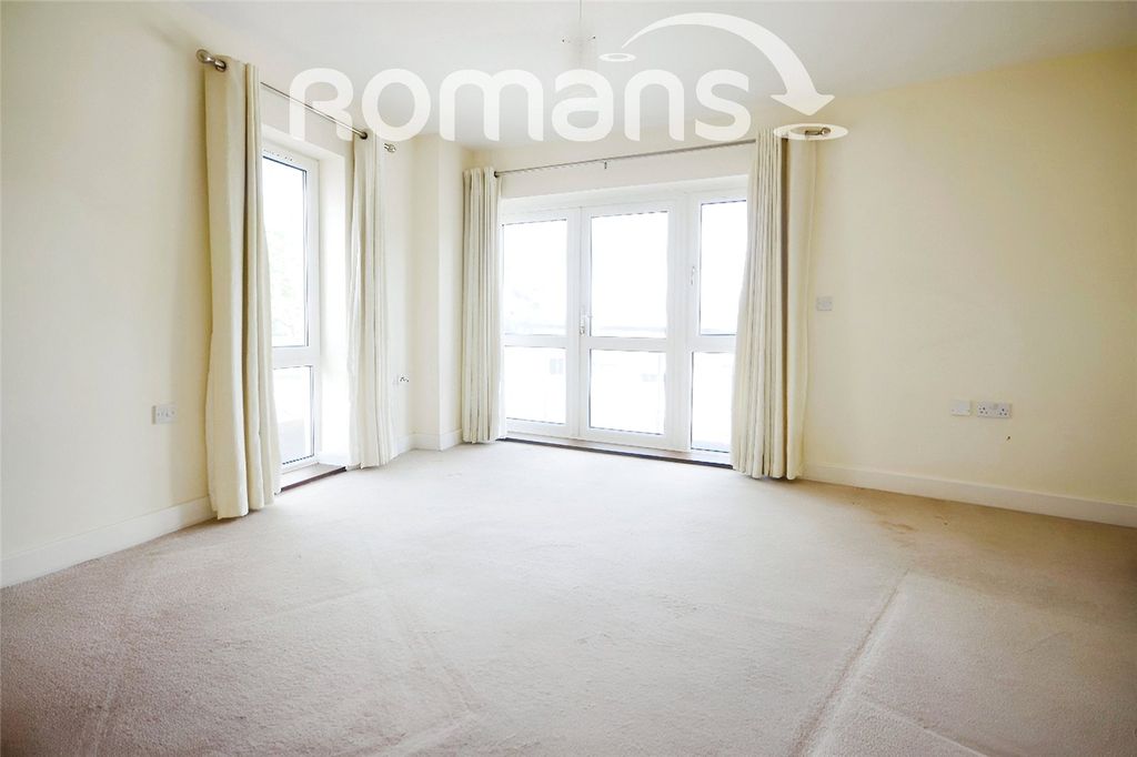 Property photo 2 of 6 Picture No. 13