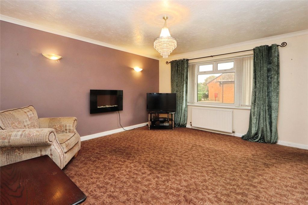 Property photo 2 of 14 Picture No. 16