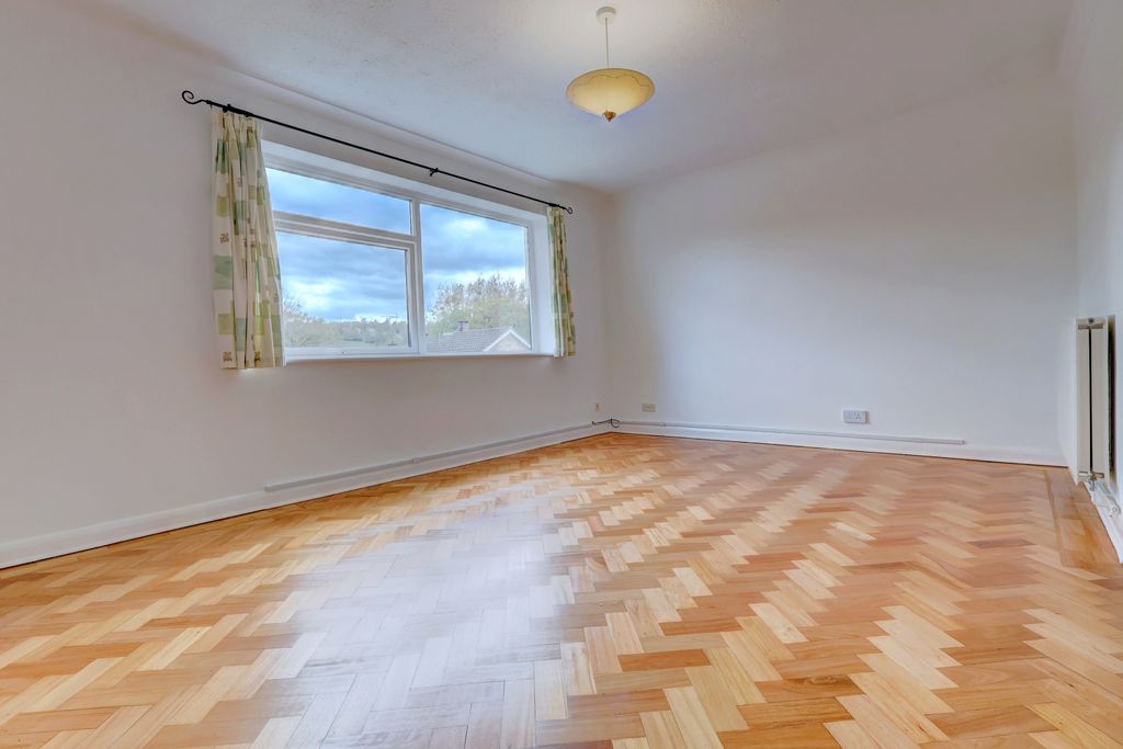 Property photo 3 of 15 Picture No. 14