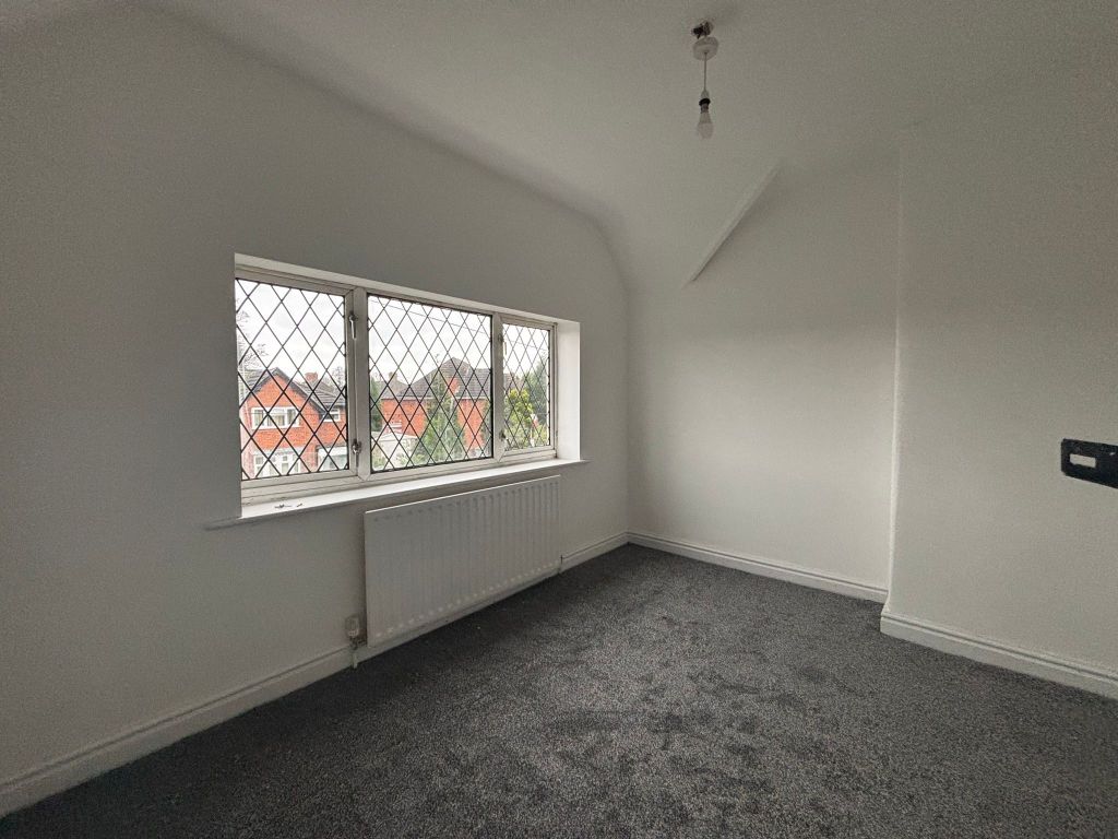 Property photo 1 of 8 Bedroom1