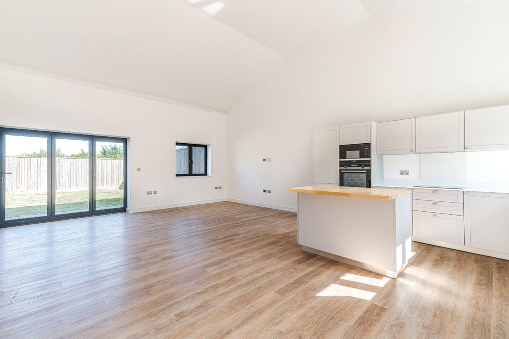 Property photo 1 of 13 Picture No. 33