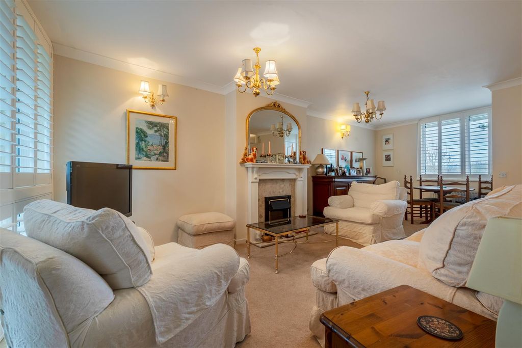 Property photo 3 of 15 Dsc00836-Hdr.Jpg