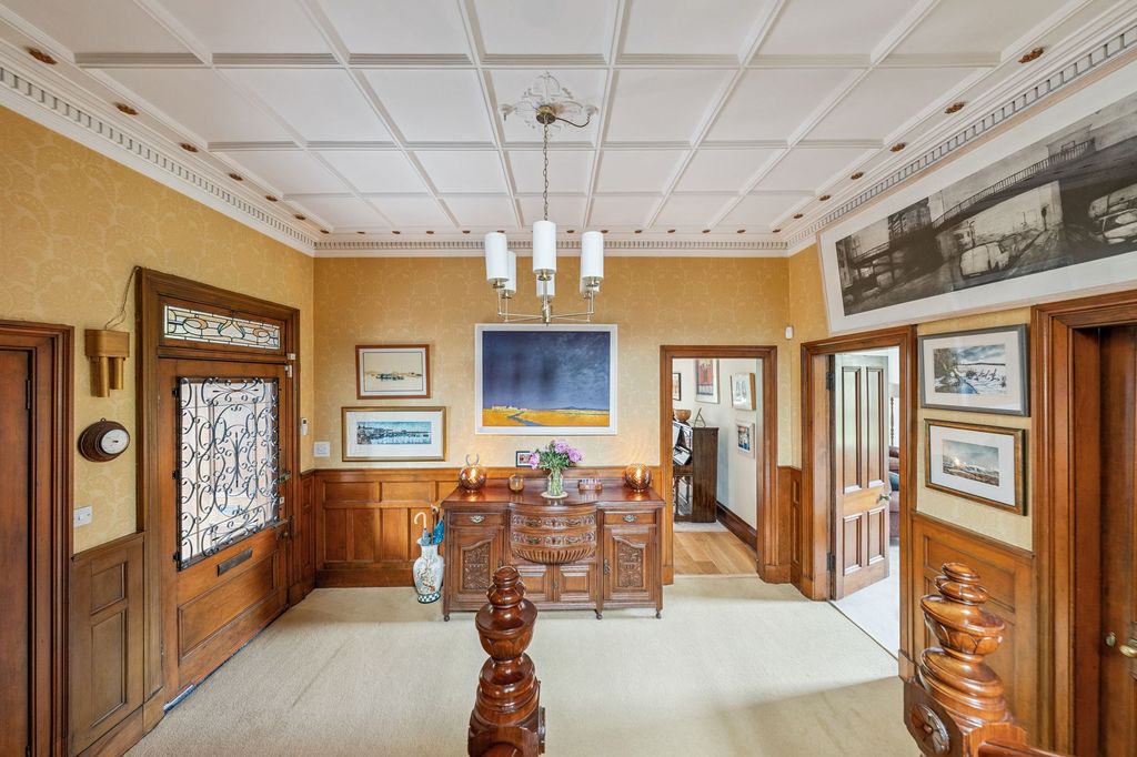 Additional image 35 of 5 bed detached house for sale17 Monreith Road, Newlands, Glasgow G43