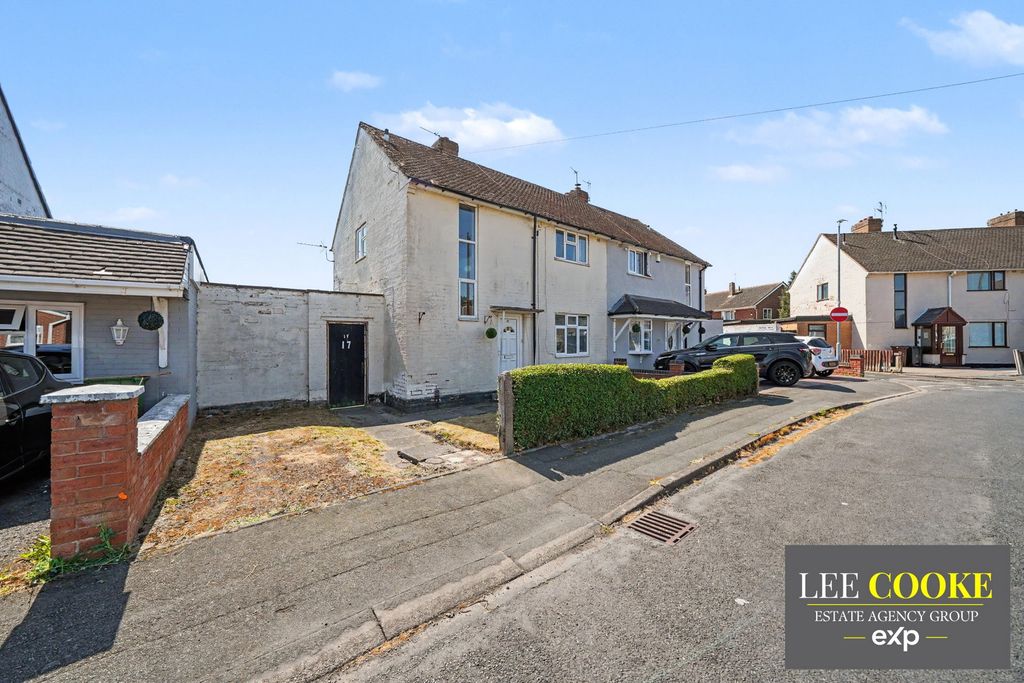 Property photo 1 of 24