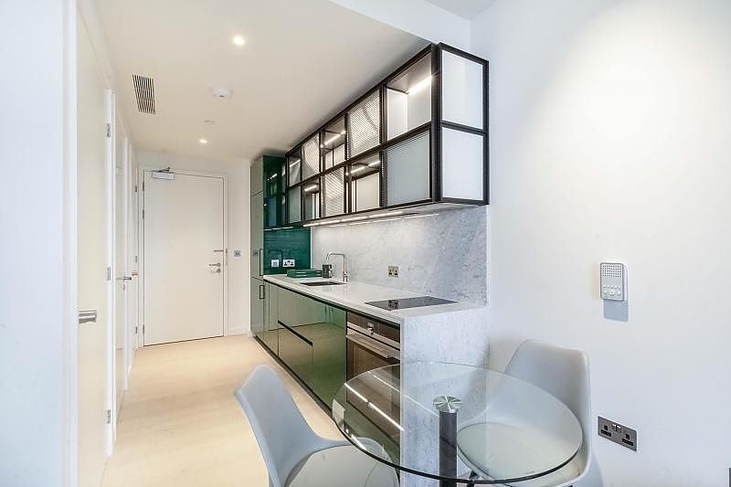 Property photo 3 of 14 12