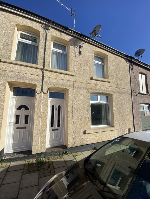 Property photo 1 of 1