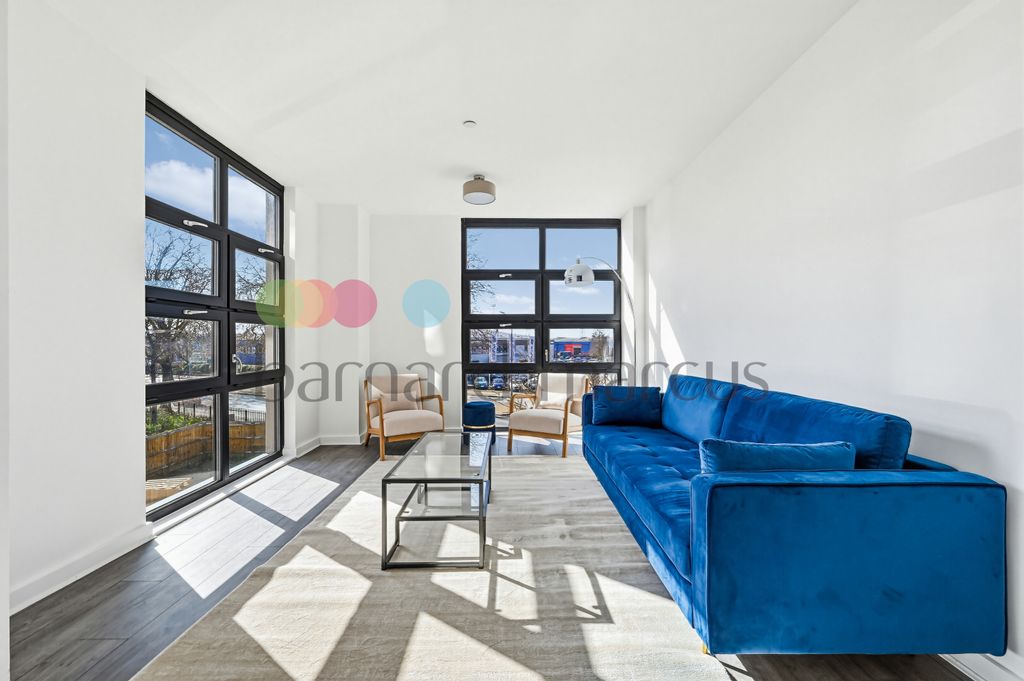 Property photo 2 of 10 Image